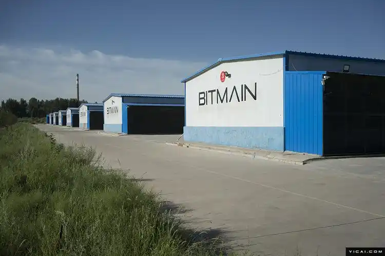 A large mining farm with rows of mining rigs, powered by renewable energy sources, demonstrating a sustainable approach to cryptocurrency mining.